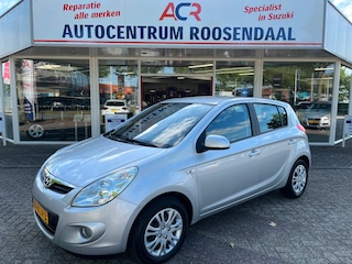 Hyundai i20 1.2i Business Edition lage kmstand/Climate control/goed onderhouden