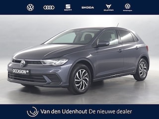 Volkswagen Polo 1.0 TSI 96pk Life Edition / Navigatie / Camera / Stoelverwarming