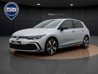 Volkswagen Golf 1.4 eHybrid GTE | Navigatie | Camera | 18" | Black Style | ACC |