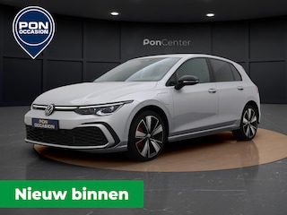 Volkswagen Golf 1.4 eHybrid GTE | Navigatie | Camera | 18" | Black Style | ACC |