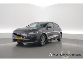 Ford Focus 1.0 EcoBoost Hybrid Titanium Style | Rijklaar! | Cruise Control | Camera | Stoel- Stuurverw. | Apple CarPlay & Android Auto | Navi