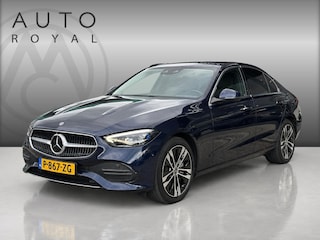 Mercedes-Benz C-klasse 300 e Luxury Line WEG KLAPBARE TREKHAAK | SFEER VERLICHTING | 360 GRADEN CAMERA |  ELEKTRISCH VERSTELBARE STOELEN | STOELVERWARMING | STUURVERWARMING | STOELKOELING | PANORAMADAK | NAVIGATIE | LED | DODEHOEK DETECTIE | APPLE CARPLAY / ANDROID AUTO | ADAPTIEVE CRUISECONTROL |