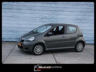 Toyota Aygo 1.0-12V Aspiration Green Sport 5dr Airco Velgen