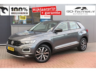 Volkswagen T-Roc 1.0 TSI 85kw 116pk Style Led, Virtual Cockpit, LMV, Camera , Trekhaak afneembaar, DAB+ ,Navigatie via Carplay, PDC etc.