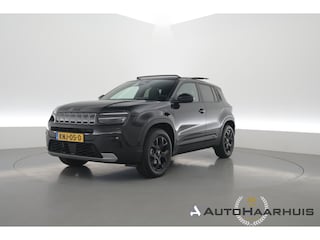 Jeep Avenger 1.2 e-Hybrid Black Edition | Rijklaar! | Pano | JBL Audio | Adapt. Cruise | Camera | 17'' | Stoelverw. | Elek. Achterklep