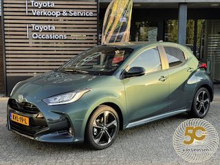 Toyota Yaris 1.5 Hybrid 130 Executive LM-VELG 17" BLIND-SPOT STOEL/STUURVERWARMING PARK-SENSOR APPLE/ANDROID