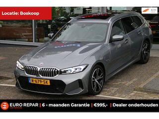 BMW 3-serie Touring 320e M-PAKKET PANO-DAK NL-AUTO NAP!