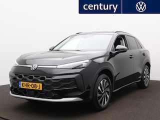 Volkswagen T-Roc 1.5 eTsi Life First Edition | Camera | Zwenkbare trekhaak | ACC | Stoelverwarming |