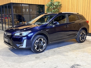Subaru XV 2.0i e-BOXER Luxury Automaat | 4X4 | Adaptive-cruise | Navigatie | Apple-carplay Camera voor en achter | 49. 000 km met NAP