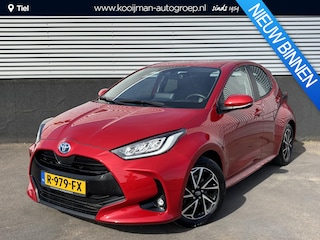 Toyota Yaris 1.5 Hybrid Dynamic Nieuw geleverd, Dealeronderhouden, Smart Key, Lichtmetalen velgen, LED, Achteruitrijcamera, Apple Carplay en/of Android auto navigatie.