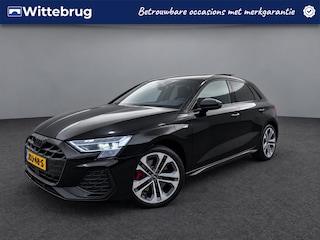 Audi A3 Sportback 45 TFSI e S edition Competition / Pano / Sonos / Fabriekgarantie 2029 / Lichtmetaal 18 inch / App connect / Navigatie /