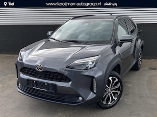 Toyota Yaris Cross 1.5 Hybrid 115 First Edition parkeersensoren Voor- & Achter, achteruitrij camera, stuurwiel verwarming, stoel verwarming, Navigatie Apple CarPlay/Android Auto