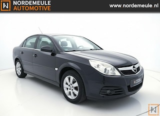 Opel Vectra 1.8-16V COSMO, Leder, Airco, Cruise