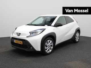Toyota Aygo 1.0 VVT-i MT first | Bluetooth | Cruise Control | Achteruitrijcamera |