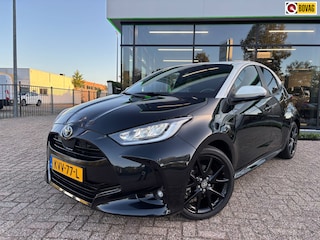 Toyota Yaris 1.5 Hybrid Executive|hud|bi-tone