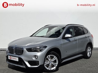 BMW X1 sDrive18i Executive X Line Automaat Trekhaak 1700kg | Achteruitrijcamera | Sportstoelen | Cruise Control | Navigatie
