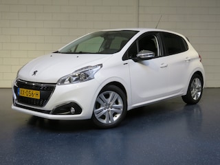 Peugeot 208 1.2 PureT. Signature