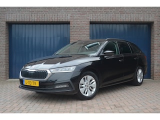 Skoda Octavia Combi 1.0 TSI Business Edition | Trekhaak | Virtual Cockpit | Parkeersensoren | Carplay/Android Auto