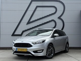 Ford Focus Wagon 1.5 ST-Line 1e Eigenaar|Carplay|Cruise|Trekhaak|Stoel+stuurverw|PDC V+A|Elek ramen|APK tot 07-2027
