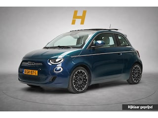 Fiat 500 La Prima 42 kWh | SoH 90,6% | Schuif/kanteldak | Carplay | Adaptive cruise | Parkeersensoren | Pack winter | Lm velgen