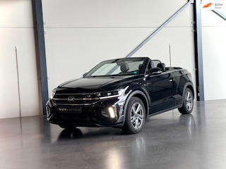 Volkswagen T-Roc 1.5 TSI R-Line, ACC, Camera, Windscherm, Stuurverwarming, Apple Car Play