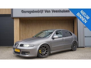 Seat Leon 1.8-20VT 180 pk Topsport Xenon Elek pakket Recaro seats *NL auto* SuperSprint exhaust *JR wheels*
