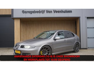 Seat Leon 1.8-20VT 180 pk Topsport Xenon Elek pakket Recaro seats *NL auto* SuperSprint exhaust *JR wheels*