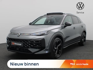 Volkswagen T-Roc 1.5 eTsi R-Line First Edition 150PK DSG Pano-Schuifdak, Trekhaak, Black Style, 20'' LM Velgen, Keyless, Side Assist, Matrix LED-Verlichting, Achteruitrijcamera