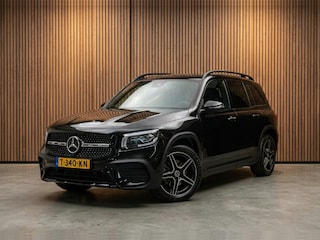 Mercedes-Benz GLB 200 4MATIC Premium Plus 7p AMG / sfeerverlichting / burmester / trekhaak