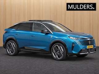 Peugeot 3008 GT 210 73 kWh | Panoramadak/Trekhaak/Camera/20"