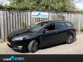 Ford Focus Wagon 1.0 ST-Line Navi, Trekhaak, climate
