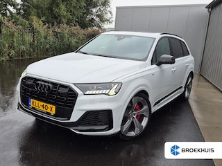 Audi Q7 60 TFSI e quattro Competition 456PK AUTO | 360gr Camera | Trekhaak uitklapbaar | Elecktr glazen pano-dak | Leder | Elecktr stoelen en achterklep | Stoelverw | Keyless | Cruise control adapt |Navi | LED | DAB | 22"LMV