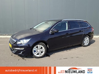Peugeot 308 SW 1.2 e-THP Blue Lease Executive Motorkap lak onthechting!! Geen garantie!!Prijs op basis van zo mee!!
