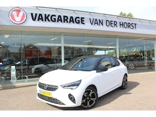 Opel Corsa 1.2 GS Line 100PK TURBO In nieuwstaat verkerende Opel Corsa ! Autm. airco, cruise cntrl, lane assist, panoramadak, verwarmde stoelen, LM wielen, camera, pdc v+a, navigatie by Apple Carplay/Android auto, metallic, LED verl. etc.