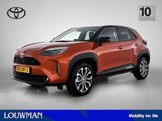Toyota Yaris Cross 1.5 Hybrid Dynamic Bi-tone | Navigatie | PDC | BLS | Stuur-Stoelverwarming |