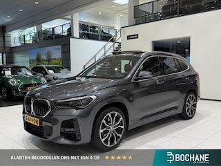 BMW X1 sDrive20i High Executive Edition | M-Sport | Panoramadak | Trekhaak | Stoelverwarming |