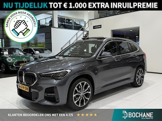 BMW X1 sDrive20i High Executive Edition | M-Sport | Panoramadak | Trekhaak | Stoelverwarming |