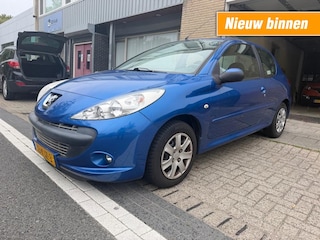 Peugeot 206 1.4 GENERATION 3DRS 2DE EIG rijdt goed NAP APK 4-2027 NETTE AUTO