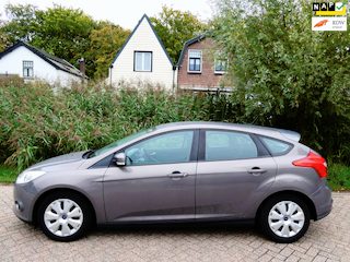 Ford Focus 1.0i 101pk Trend 5-deurs Airco Cruise Navi EXPORT? INRUILKOOPJE