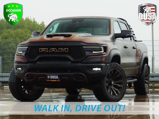 Dodge Ram 1500 | TRX | 6.2 V8 | 4x4 | Crew Cab | 22'' Fuel Wheels | Wrap Satin Solar Dawn | RAMbar | Flipcover | Nieuw binnen!