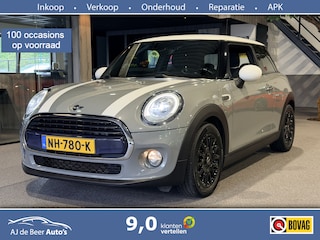Mini Cooper 3-Deurs 1.5 Serious Business NAP | Nardo grey/White | Navigatie | LED | Stoelverwarming