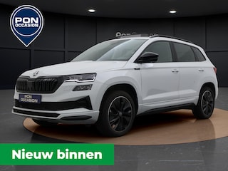 Skoda Karoq 1.5 TSI Sportline | Pano dak | Trekhaak | Camera | ACC  | Elek Achterklep | Stoel-/Stuurverwarming |