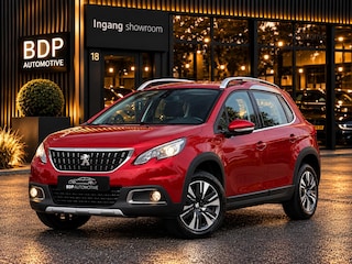 Peugeot 2008 1.2 PureTech Allure D-Riem nieuw bij aflevering | Camera | Trekhaak | Leer | Carplay