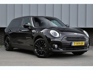 Mini Clubman 1.5 One Aut. | Xenon/LED | Stoelverwarming | Keyless | Navi | DAB | Black Pack