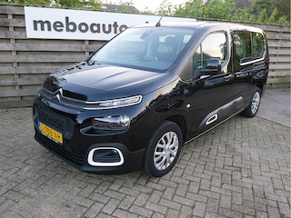 Citroën Berlingo 1.2 PureTech Feel Automaat met Booster takel aanpassing 220v omvormer