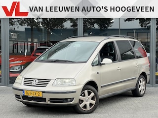 Volkswagen Sharan 1.8 Turbo Highline 7P | Nieuw binnen | Clima | Trekhaak