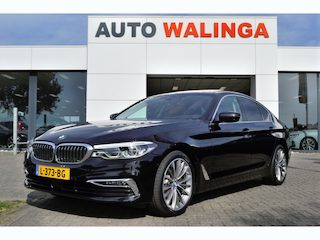 BMW 520i Luxury | Opendak | Head Up | Comfortstoelen | Adaptive Cruise | Stuur en stoelverw | Elektrische achterklep |