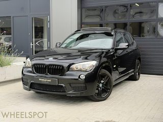BMW X1 xDrive28i M-Sport|Pano|H&K|Keyless|Memory|Dealer OH