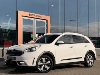 Kia Niro 1.6 GDi ComfortLine | ACC | Stoel/Stuurverwarming | Achteruitrijcamera | Afn. Trekhaak | Apple Carplay | Dodehoek |
