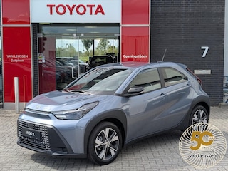 Toyota Aygo Hybrid 115 Play GO PACK LICHTMETAAL APPLE & ANDROID CRUISE CONTROL METALLIC LAK